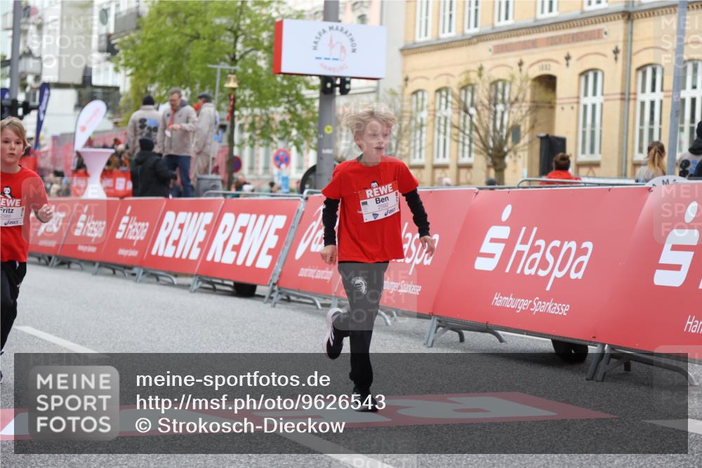 25.04.2026 - Das Zehntel Strokosch-Dieckow http://msf.ph/oto/9626543 25.04.2026 09:00:26 Ziel 1051, 1067, 1083, 1278, 1283, 1291, 1332, 1334, 1382, 1458, 1612, 2383, 2437, 2585, 2592, 2982, 3092, 3098, 3343, 3391, 3571, 3937 meine-sportfotos.de