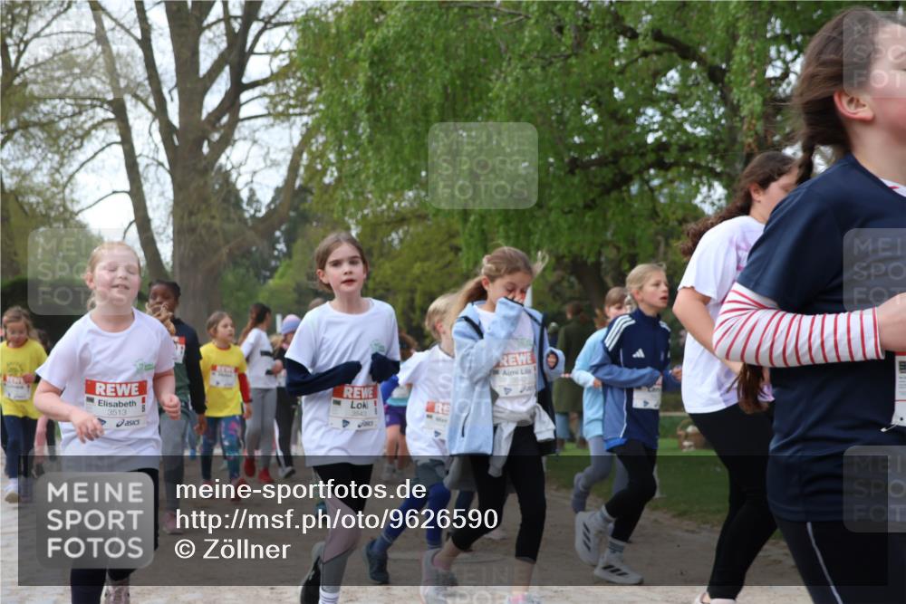 25.04.2026 - Das Zehntel Zöllner http://msf.ph/oto/9626590 25.04.2026 07:45:53 Laufen 3513, 3543, 3542 meine-sportfotos.de