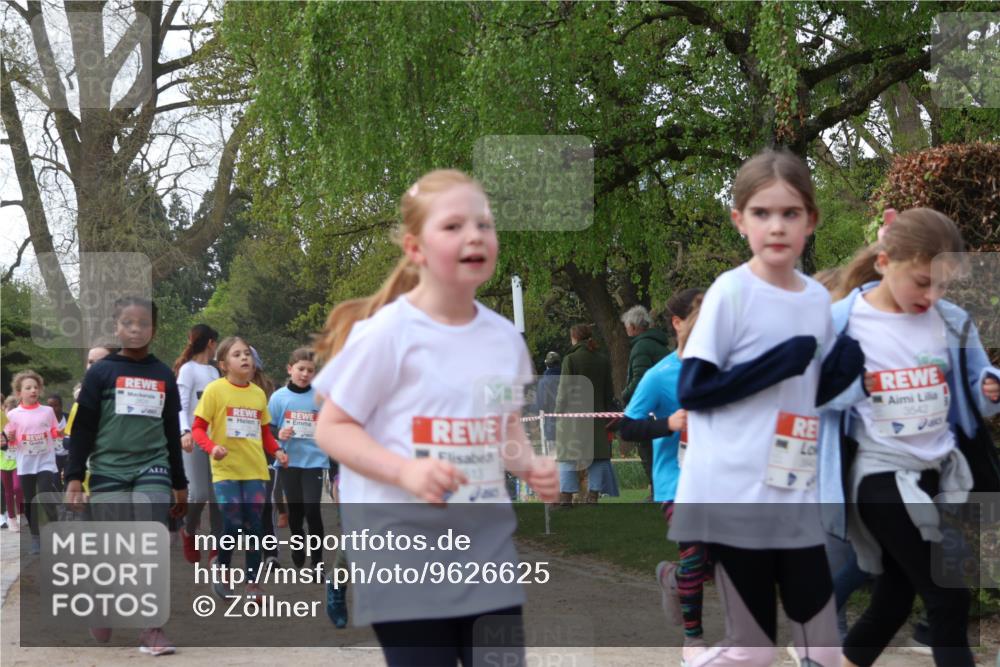 25.04.2026 - Das Zehntel Zöllner http://msf.ph/oto/9626625 25.04.2026 07:45:54 Laufen 3542 meine-sportfotos.de