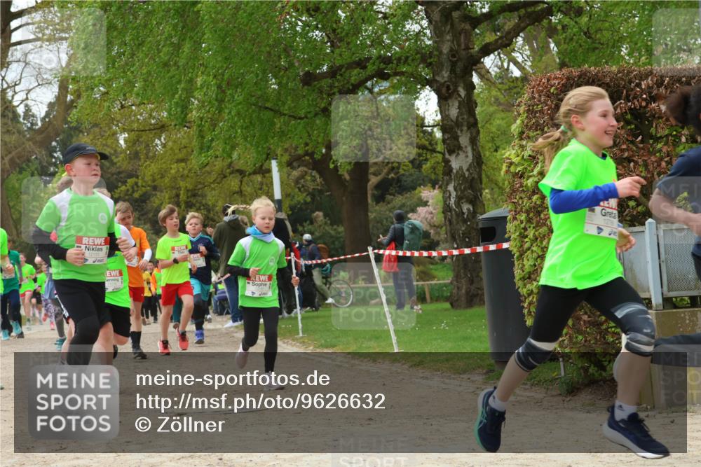25.04.2026 - Das Zehntel Zöllner http://msf.ph/oto/9626632 25.04.2026 11:41:01 Laufen 11018 meine-sportfotos.de