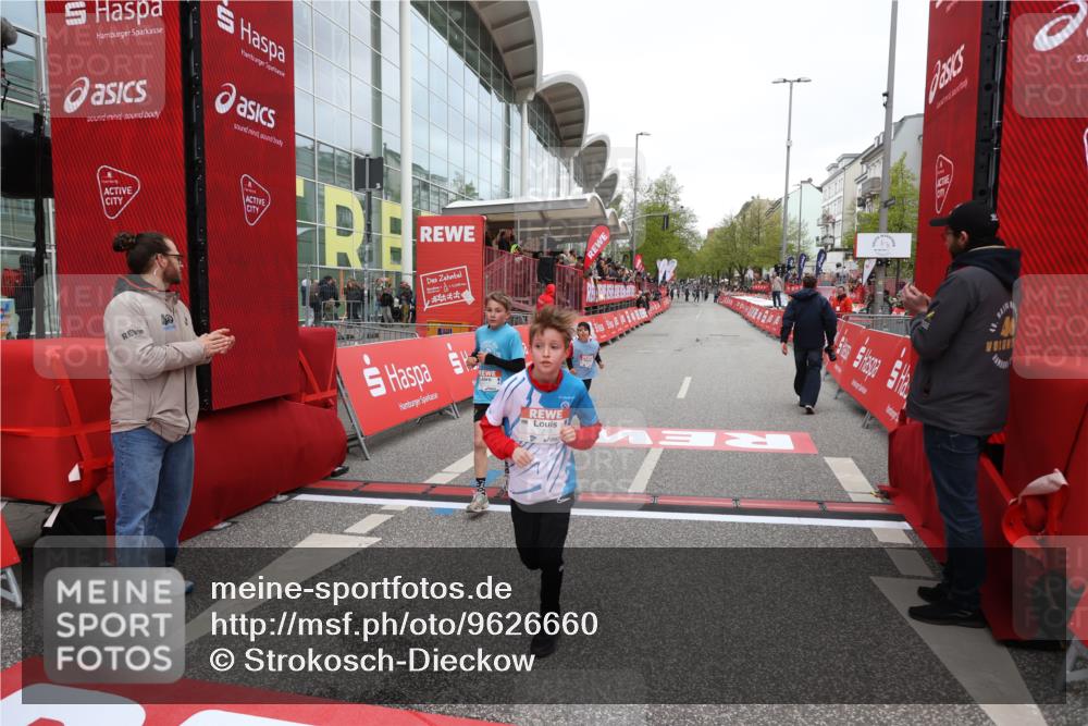 25.04.2026 - Das Zehntel Strokosch-Dieckow http://msf.ph/oto/9626660 25.04.2026 10:49:40 Ziel 5012, 6104, 6407, 6913, 7006, 7547, 7664, 7747, 7748, 7753, 8025 meine-sportfotos.de