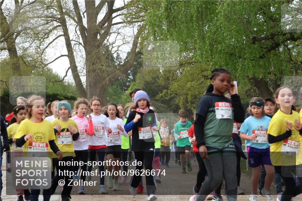 25.04.2026 - Das Zehntel Zöllner http://msf.ph/oto/9626674 25.04.2026 07:45:56 Laufen 2719 meine-sportfotos.de