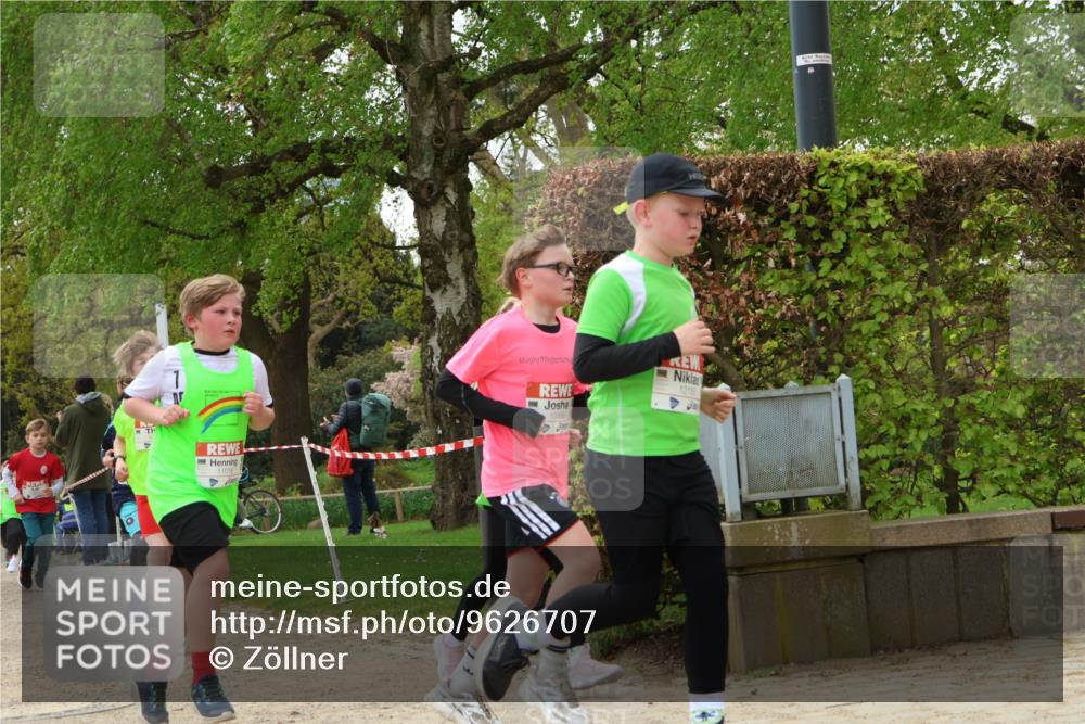 25.04.2026 - Das Zehntel Zöllner http://msf.ph/oto/9626707 25.04.2026 11:41:02 Laufen 11018, 10088, 12155 meine-sportfotos.de