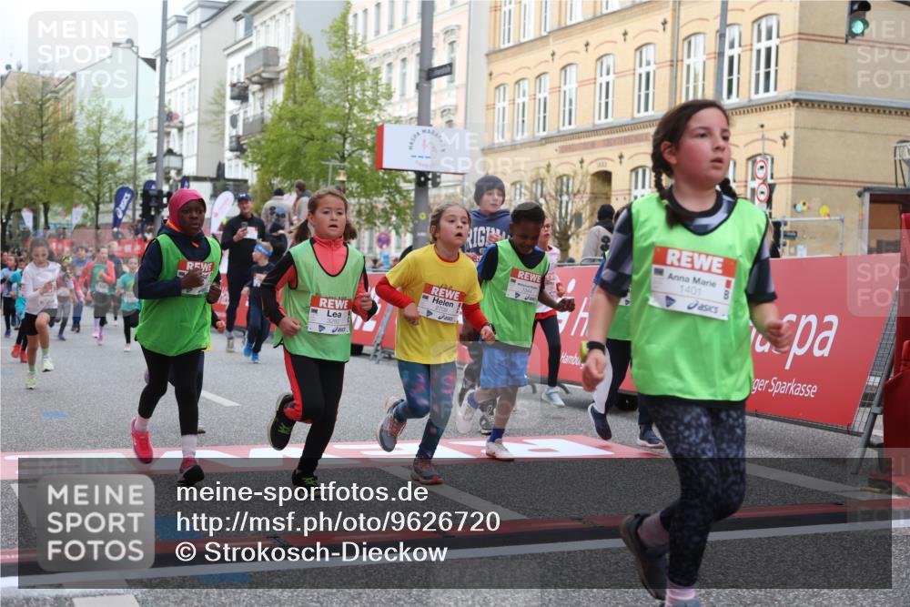 25.04.2026 - Das Zehntel Strokosch-Dieckow http://msf.ph/oto/9626720 25.04.2026 09:00:35 Ziel 1100, 1344, 1364, 1385, 1395, 1401, 1463, 1464, 1595, 1664, 2059, 2200, 2376, 2709, 2719, 3124, 3125, 3272, 3282, 3470, 3493, 3857, 3989 meine-sportfotos.de
