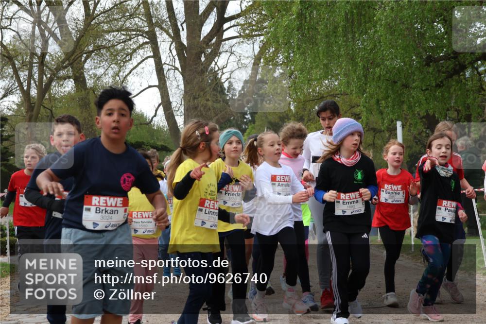 25.04.2026 - Das Zehntel Zöllner http://msf.ph/oto/9626740 25.04.2026 07:45:57 Laufen 1675, 3024, 1559, 2719, 1553, 3476, 1680 meine-sportfotos.de