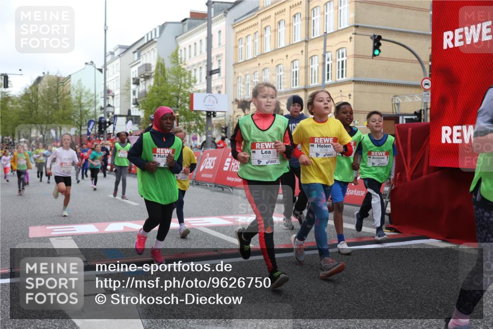 25.04.2026 - Das Zehntel Strokosch-Dieckow http://msf.ph/oto/9626750 25.04.2026 09:00:35 Ziel 1100, 1344, 1364, 1385, 1395, 1401, 1463, 1464, 1595, 1664, 2059, 2200, 2376, 2709, 2719, 3124, 3125, 3272, 3282, 3470, 3493, 3857, 3989 meine-sportfotos.de