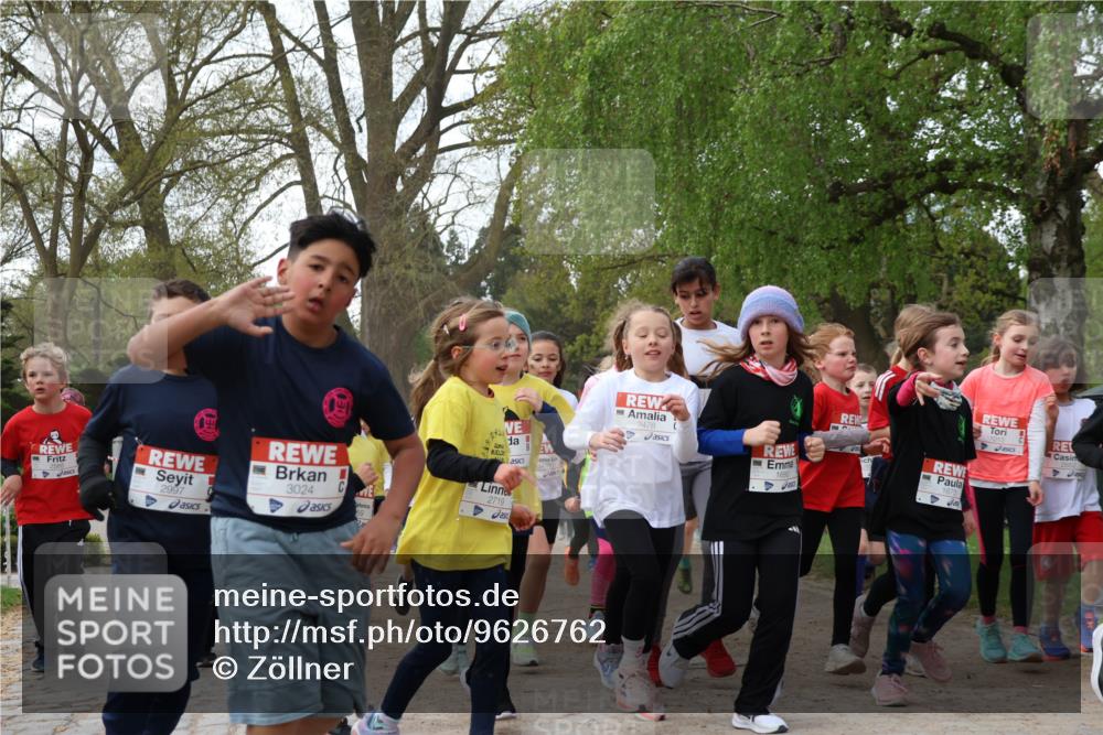 25.04.2026 - Das Zehntel Zöllner http://msf.ph/oto/9626762 25.04.2026 07:45:57 Laufen 20, 2997, 3024, 2719, 3476, 1680 meine-sportfotos.de