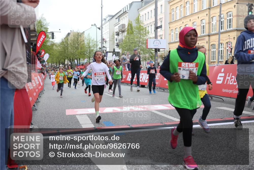 25.04.2026 - Das Zehntel Strokosch-Dieckow http://msf.ph/oto/9626766 25.04.2026 09:00:36 Ziel 1100, 1344, 1364, 1385, 1395, 1401, 1464, 1664, 2200, 2376, 2709, 2719, 3124, 3125, 3272, 3282, 3470, 3493, 3857 meine-sportfotos.de
