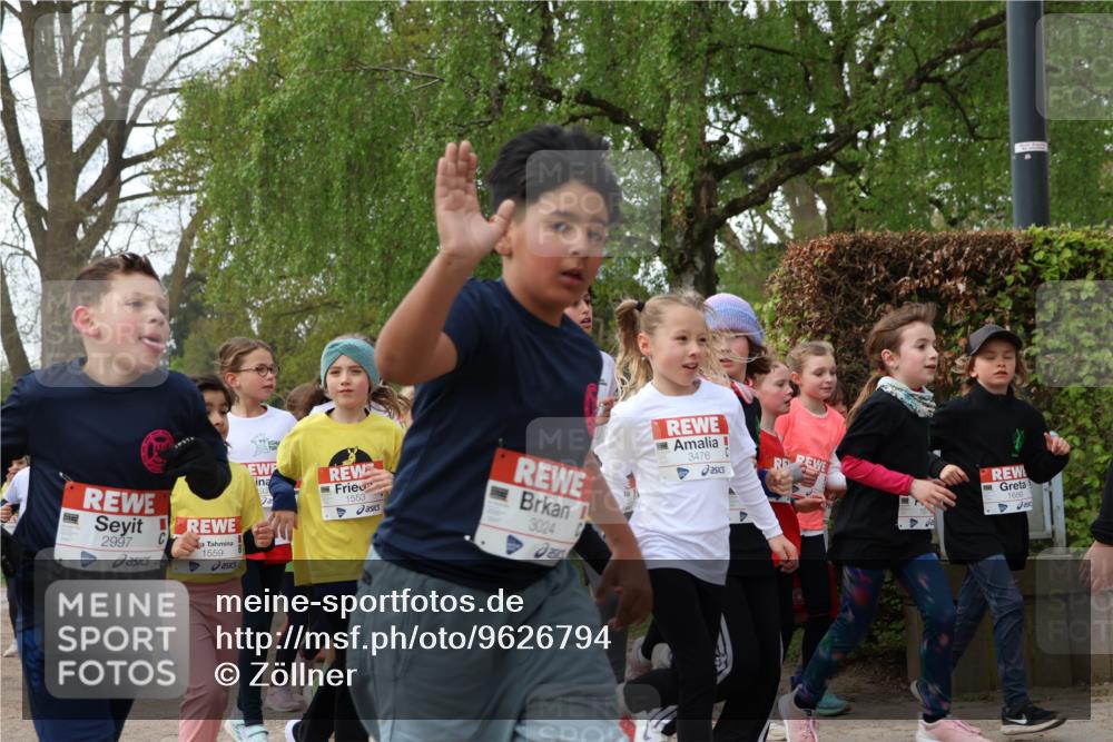 25.04.2026 - Das Zehntel Zöllner http://msf.ph/oto/9626794 25.04.2026 07:45:58 Laufen 2997, 1559, 193, 1553, 3024, 25, 3476 meine-sportfotos.de