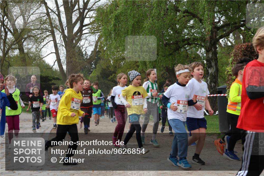 25.04.2026 - Das Zehntel Zöllner http://msf.ph/oto/9626854 25.04.2026 07:46:00 Laufen 5, 152, 3480 meine-sportfotos.de