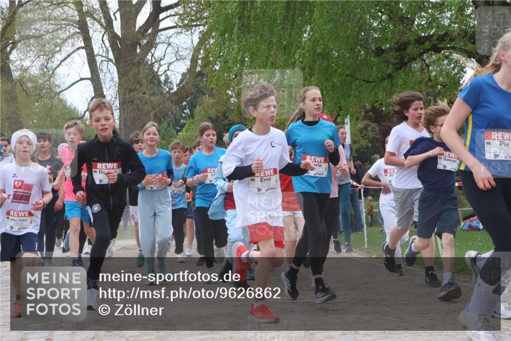 25.04.2026 - Das Zehntel Zöllner http://msf.ph/oto/9626862 25.04.2026 13:43:37 Laufen 18331, 17730, 15954 meine-sportfotos.de