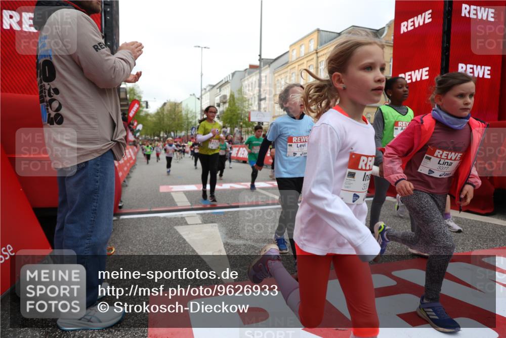 25.04.2026 - Das Zehntel Strokosch-Dieckow http://msf.ph/oto/9626933 25.04.2026 09:00:43 Ziel 1143, 1157, 1395, 1720, 1779, 2015, 2023, 2192, 2425, 2458, 2460, 3377, 3387, 3414, 3436, 3723, 3827, 3899, 3945, 4005 meine-sportfotos.de