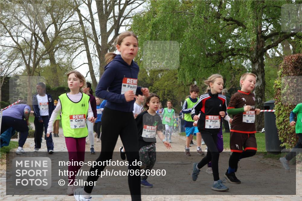 25.04.2026 - Das Zehntel Zöllner http://msf.ph/oto/9626960 25.04.2026 07:46:03 Laufen 3165, 1664 meine-sportfotos.de