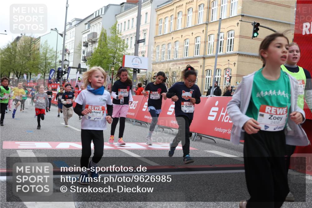 25.04.2026 - Das Zehntel Strokosch-Dieckow http://msf.ph/oto/9626985 25.04.2026 09:00:46 Ziel 1119, 1143, 1157, 1355, 1720, 1779, 1843, 1918, 1971, 2023, 2192, 2425, 2458, 2460, 2694, 2840, 3079, 3085, 3377, 3387, 3414, 3436, 3723, 3827, 4005 meine-sportfotos.de