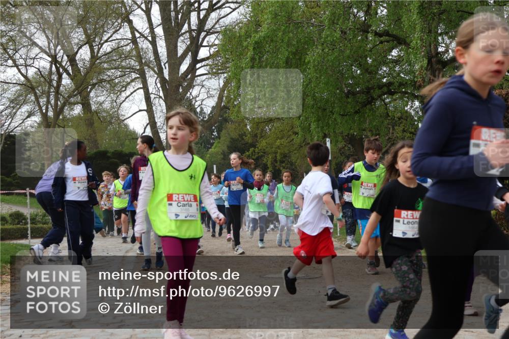25.04.2026 - Das Zehntel Zöllner http://msf.ph/oto/9626997 25.04.2026 07:46:03 Laufen 3165, 1664 meine-sportfotos.de