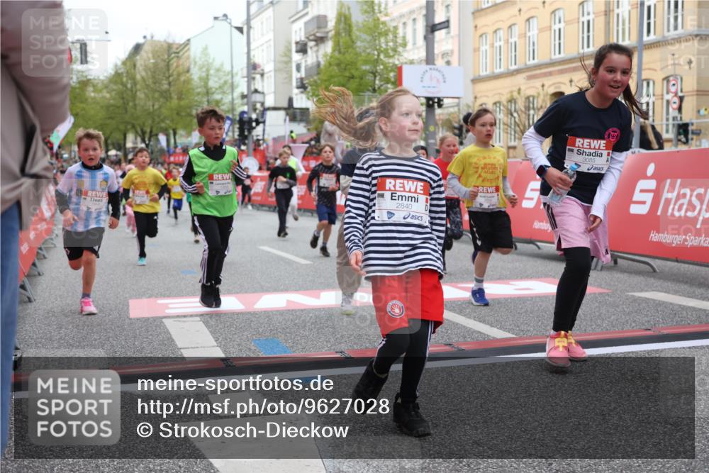 25.04.2026 - Das Zehntel Strokosch-Dieckow http://msf.ph/oto/9627028 25.04.2026 09:00:48 Ziel 1119, 1143, 1355, 1720, 1843, 1918, 1971, 2023, 2192, 2226, 2425, 2458, 2460, 2694, 2698, 2840, 3079, 3085, 3296, 3436, 3723, 3744, 3766, 3827, 4005 meine-sportfotos.de