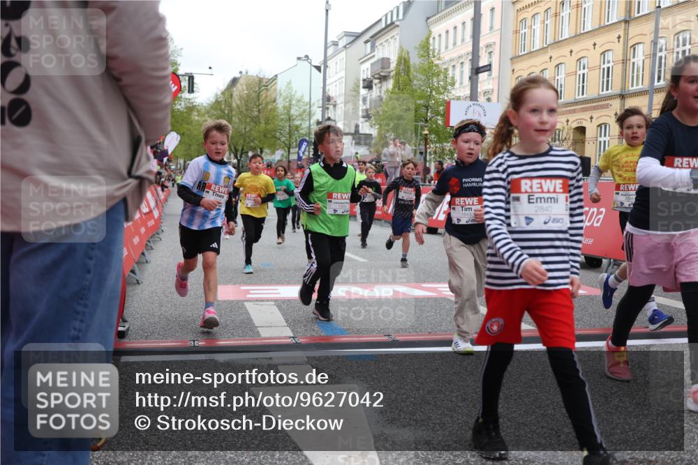 25.04.2026 - Das Zehntel Strokosch-Dieckow http://msf.ph/oto/9627042 25.04.2026 09:00:48 Ziel 1119, 1143, 1355, 1720, 1843, 1918, 1971, 2023, 2192, 2226, 2425, 2458, 2460, 2694, 2698, 2840, 3079, 3085, 3296, 3436, 3723, 3744, 3766, 3827, 4005 meine-sportfotos.de