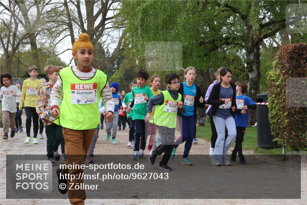 25.04.2026 - Das Zehntel Zöllner http://msf.ph/oto/9627043 25.04.2026 07:46:10 Laufen 3157 meine-sportfotos.de
