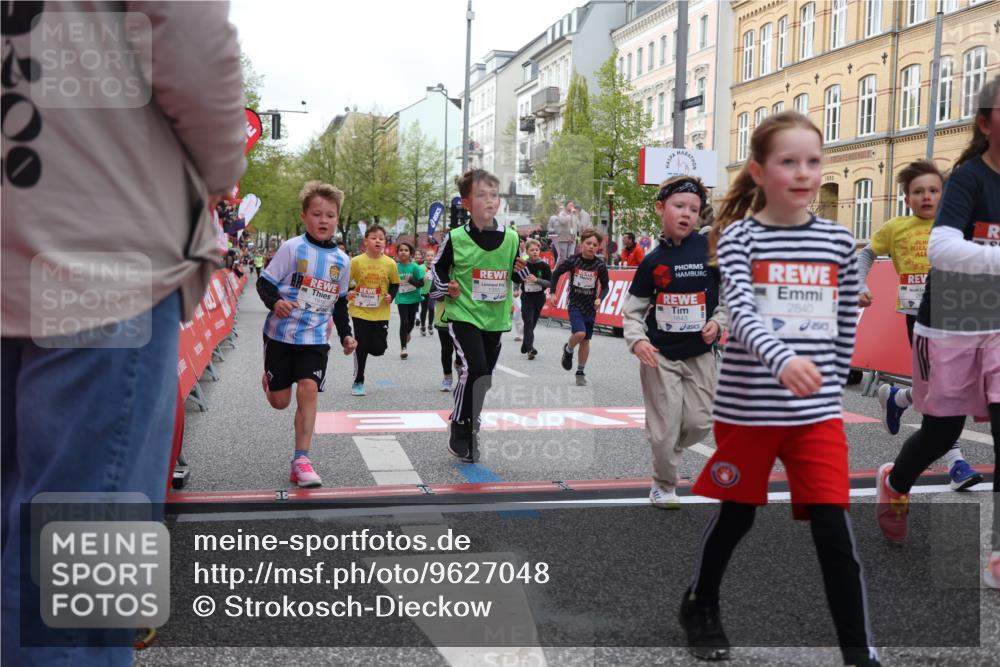 25.04.2026 - Das Zehntel Strokosch-Dieckow http://msf.ph/oto/9627048 25.04.2026 09:00:48 Ziel 1119, 1143, 1355, 1720, 1843, 1918, 1971, 2023, 2192, 2226, 2425, 2458, 2460, 2694, 2698, 2840, 3079, 3085, 3296, 3436, 3723, 3744, 3766, 3827, 4005 meine-sportfotos.de