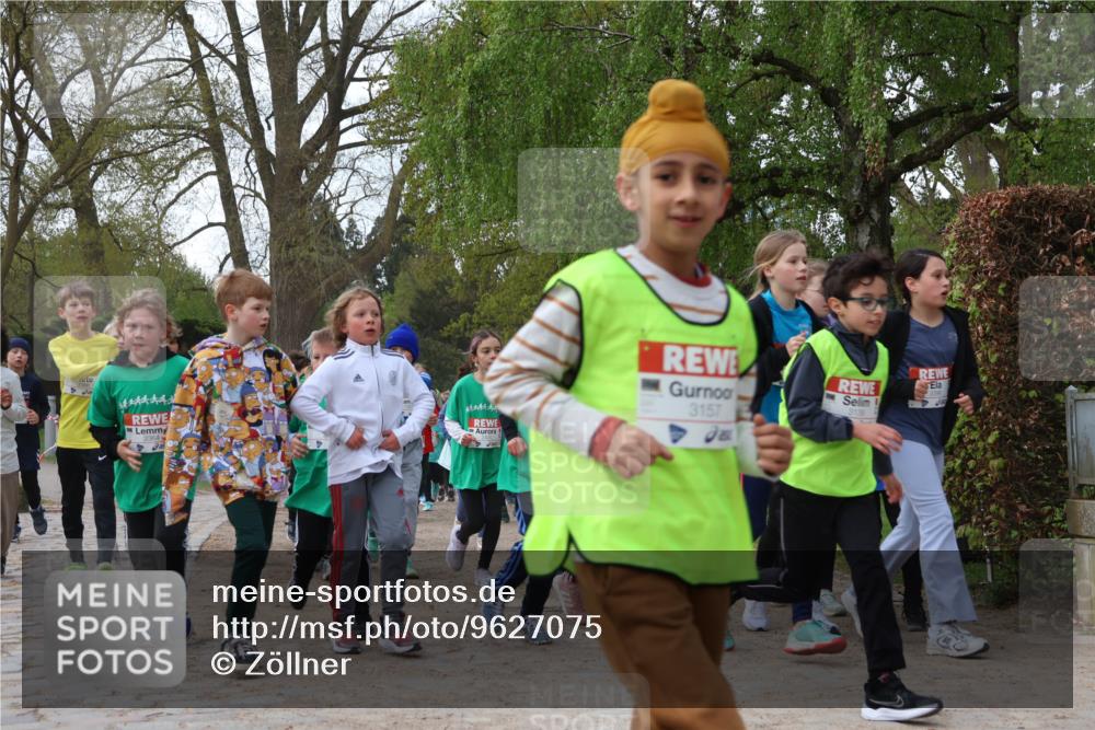 25.04.2026 - Das Zehntel Zöllner http://msf.ph/oto/9627075 25.04.2026 07:46:10 Laufen 3157, 3139 meine-sportfotos.de