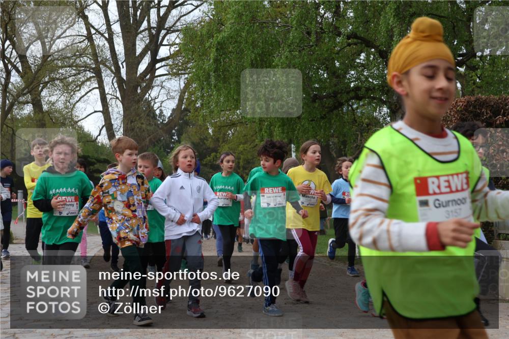 25.04.2026 - Das Zehntel Zöllner http://msf.ph/oto/9627090 25.04.2026 07:46:11 Laufen 364, 2347, 3157 meine-sportfotos.de