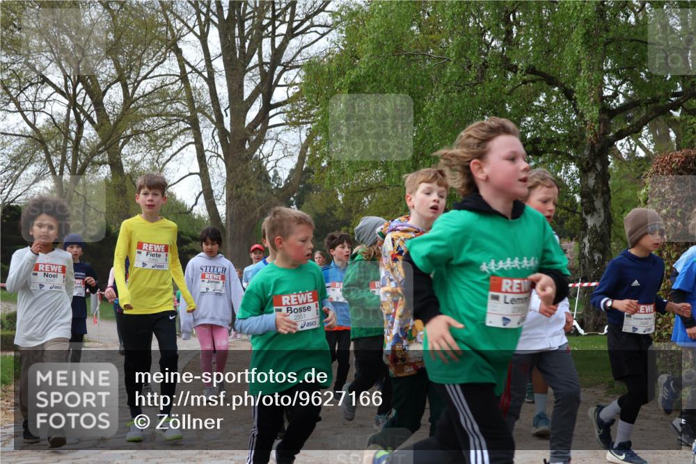 25.04.2026 - Das Zehntel Zöllner http://msf.ph/oto/9627166 25.04.2026 07:46:12 Laufen 3366, 2351, 3949 meine-sportfotos.de