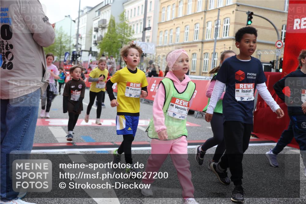 25.04.2026 - Das Zehntel Strokosch-Dieckow http://msf.ph/oto/9627200 25.04.2026 09:00:55 Ziel 1146, 1537, 1682, 1704, 1865, 1920, 1936, 2188, 2226, 2379, 2698, 3016, 3026, 3027, 3290, 3291, 3296, 3417, 3744, 3766, 3832, 3833, 3962 meine-sportfotos.de