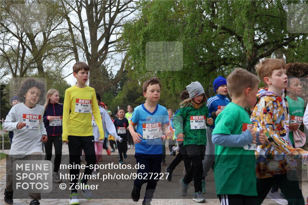 25.04.2026 - Das Zehntel Zöllner http://msf.ph/oto/9627227 25.04.2026 07:46:13 Laufen 3347, 3366, 4, 3912, 1620, 44 meine-sportfotos.de