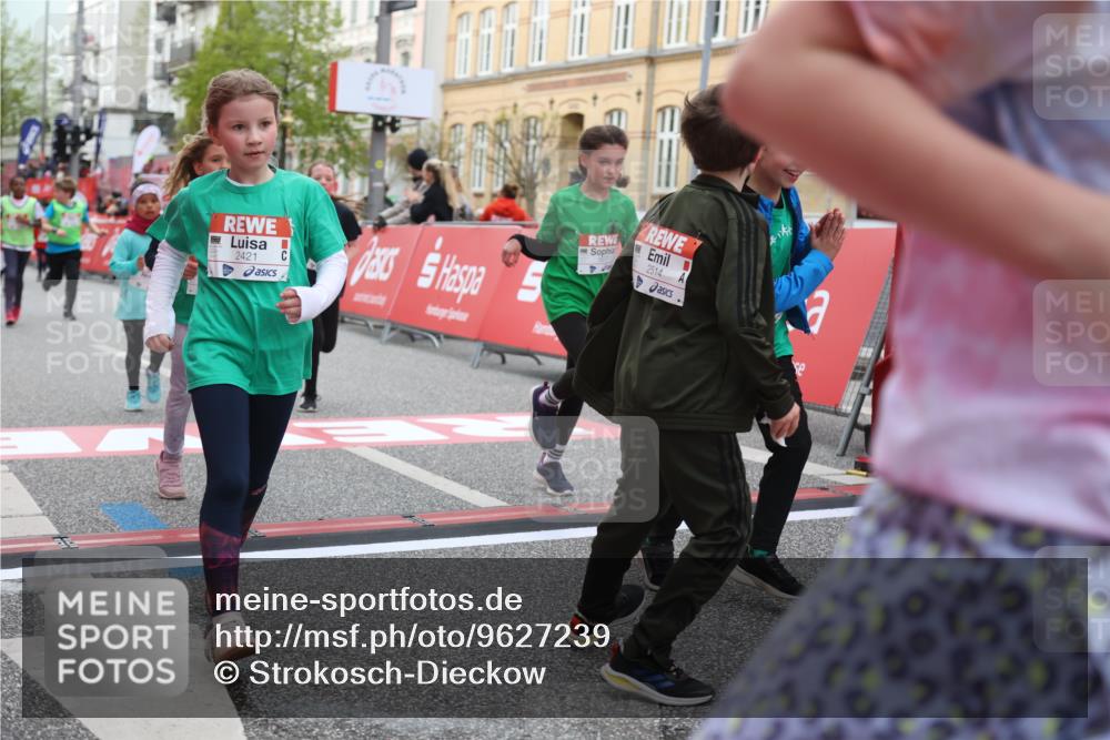 25.04.2026 - Das Zehntel Strokosch-Dieckow http://msf.ph/oto/9627239 25.04.2026 09:01:00 Ziel 1372, 1411, 1537, 1677, 1682, 1920, 1936, 2188, 2412, 2421, 2508, 2514, 3016, 3026, 3099, 3290, 3417, 3962 meine-sportfotos.de