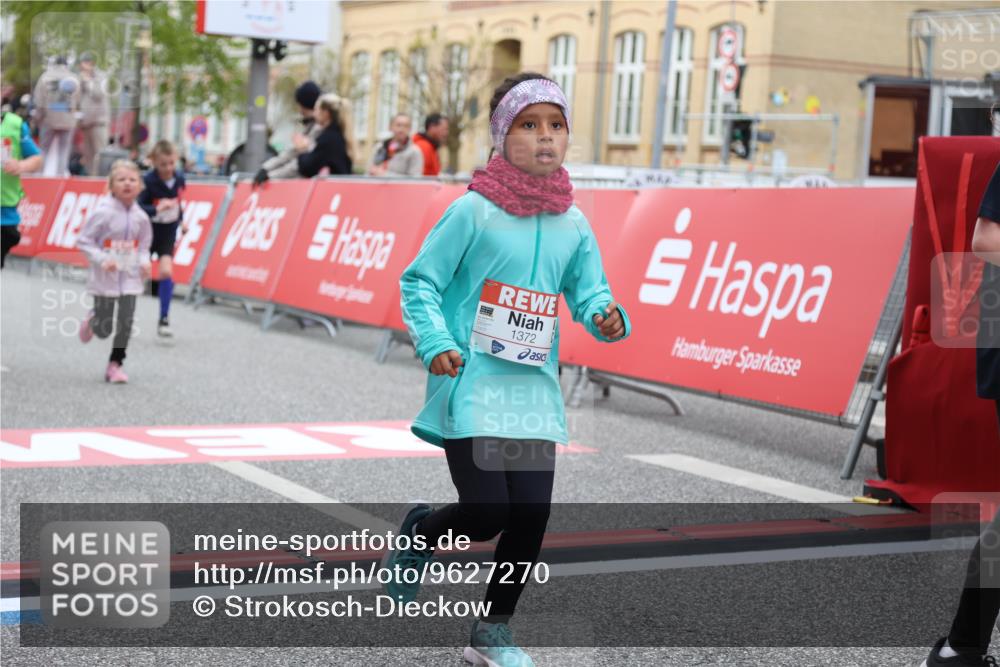 25.04.2026 - Das Zehntel Strokosch-Dieckow http://msf.ph/oto/9627270 25.04.2026 09:01:02 Ziel 1372, 1411, 1416, 1525, 1537, 1677, 1682, 1920, 2412, 2421, 2424, 2508, 2514, 3099, 3205, 3417, 3962 meine-sportfotos.de