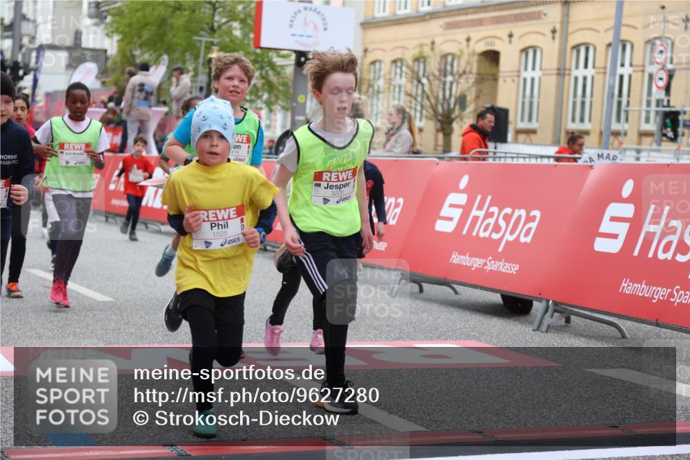 25.04.2026 - Das Zehntel Strokosch-Dieckow http://msf.ph/oto/9627280 25.04.2026 09:01:04 Ziel 1372, 1411, 1416, 1525, 1677, 2412, 2420, 2421, 2424, 2508, 2514, 2564, 2851, 3099, 3205, 3327 meine-sportfotos.de