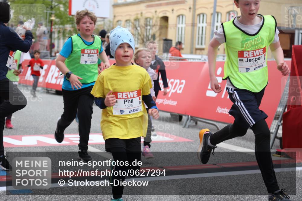 25.04.2026 - Das Zehntel Strokosch-Dieckow http://msf.ph/oto/9627294 25.04.2026 09:01:04 Ziel 1372, 1411, 1416, 1525, 1677, 2412, 2420, 2421, 2424, 2508, 2514, 2564, 2851, 3099, 3205, 3327 meine-sportfotos.de