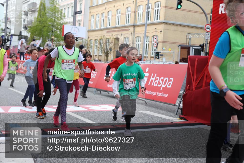 25.04.2026 - Das Zehntel Strokosch-Dieckow http://msf.ph/oto/9627327 25.04.2026 09:01:06 Ziel 1164, 1372, 1416, 1446, 1525, 1548, 1677, 1866, 1878, 2412, 2420, 2421, 2424, 2554, 2564, 2851, 3099, 3130, 3205, 3327, 3949 meine-sportfotos.de