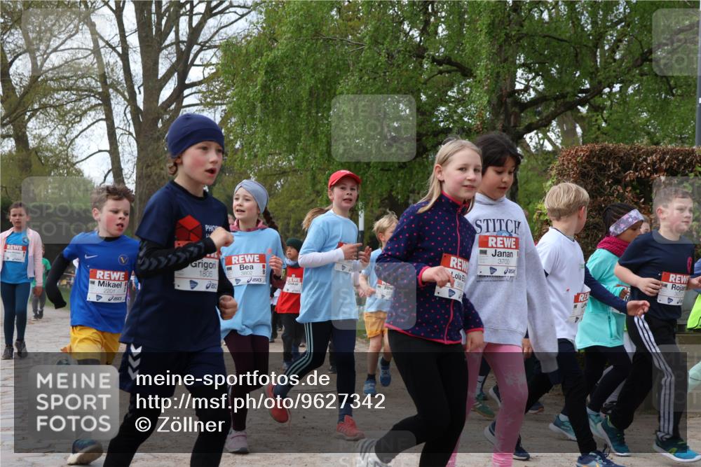 25.04.2026 - Das Zehntel Zöllner http://msf.ph/oto/9627342 25.04.2026 07:46:16 Laufen 3802, 50, 2201, 1805, 3700 meine-sportfotos.de