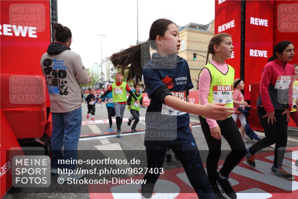 25.04.2026 - Das Zehntel Strokosch-Dieckow http://msf.ph/oto/9627403 25.04.2026 09:01:10 Ziel 1081, 1164, 1233, 1416, 1446, 1548, 1770, 1774, 1866, 1878, 1879, 1902, 2140, 2420, 2424, 2554, 2564, 2851, 3130, 3152, 3255, 3327, 3863, 3949 meine-sportfotos.de