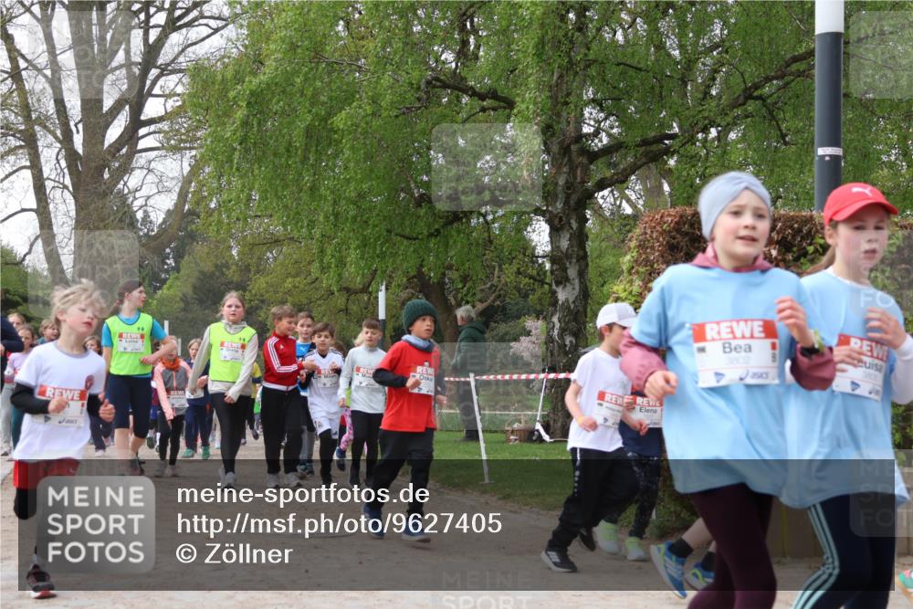 25.04.2026 - Das Zehntel Zöllner http://msf.ph/oto/9627405 25.04.2026 07:46:17 Laufen 15, 3802, 3805 meine-sportfotos.de