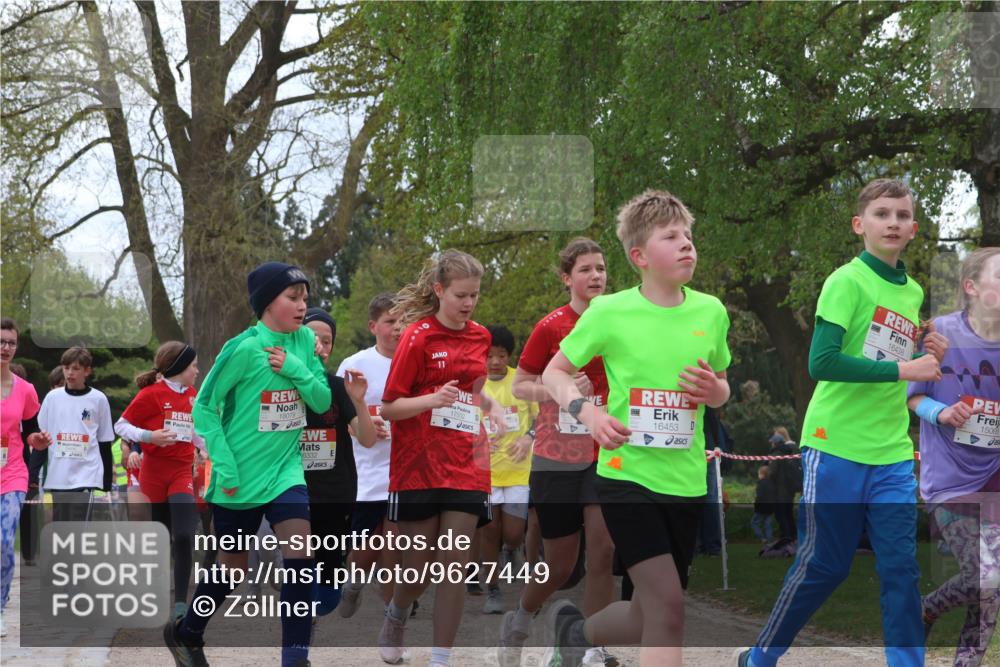 25.04.2026 - Das Zehntel Zöllner http://msf.ph/oto/9627449 25.04.2026 13:43:48 Laufen 18079, 6332, 11, 17502, 16453, 16438, 15066 meine-sportfotos.de