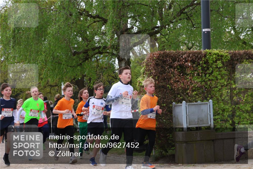 25.04.2026 - Das Zehntel Zöllner http://msf.ph/oto/9627452 25.04.2026 11:41:16 Laufen 11106, 12430 meine-sportfotos.de