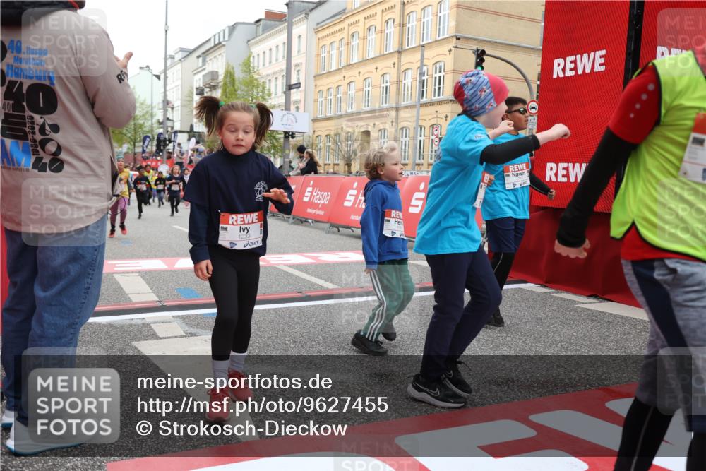 25.04.2026 - Das Zehntel Strokosch-Dieckow http://msf.ph/oto/9627455 25.04.2026 09:01:12 Ziel 1081, 1164, 1175, 1233, 1446, 1548, 1593, 1652, 1770, 1774, 1866, 1878, 1879, 1902, 2140, 2420, 2554, 2564, 3130, 3152, 3255, 3327, 3863, 3949 meine-sportfotos.de