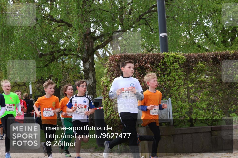 25.04.2026 - Das Zehntel Zöllner http://msf.ph/oto/9627477 25.04.2026 11:41:16 Laufen 12408, 11136, 11106 meine-sportfotos.de