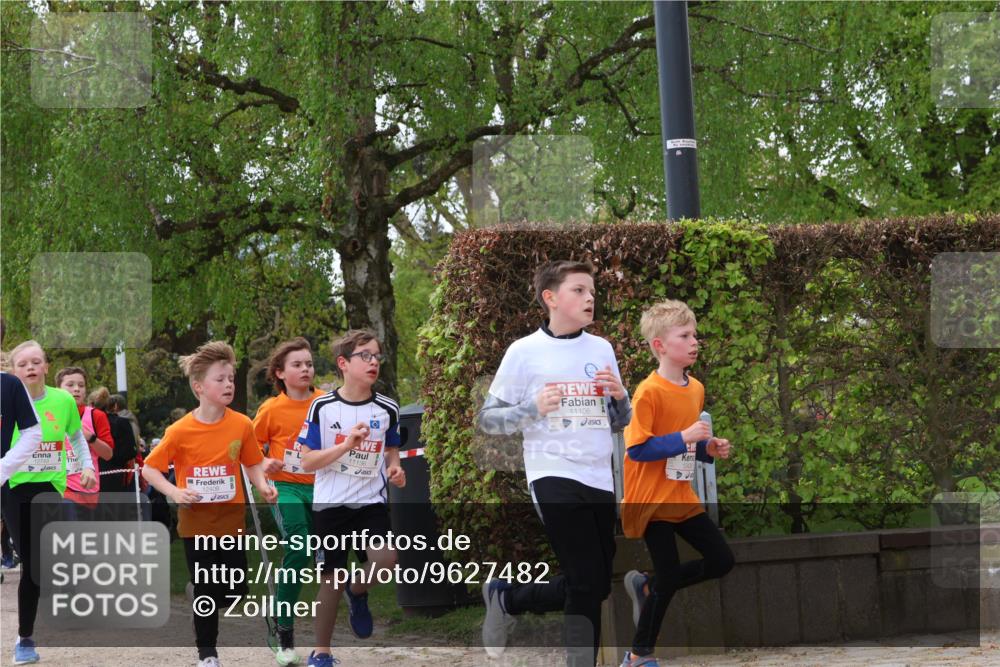 25.04.2026 - Das Zehntel Zöllner http://msf.ph/oto/9627482 25.04.2026 11:41:16 Laufen 12408, 11106, 12430 meine-sportfotos.de