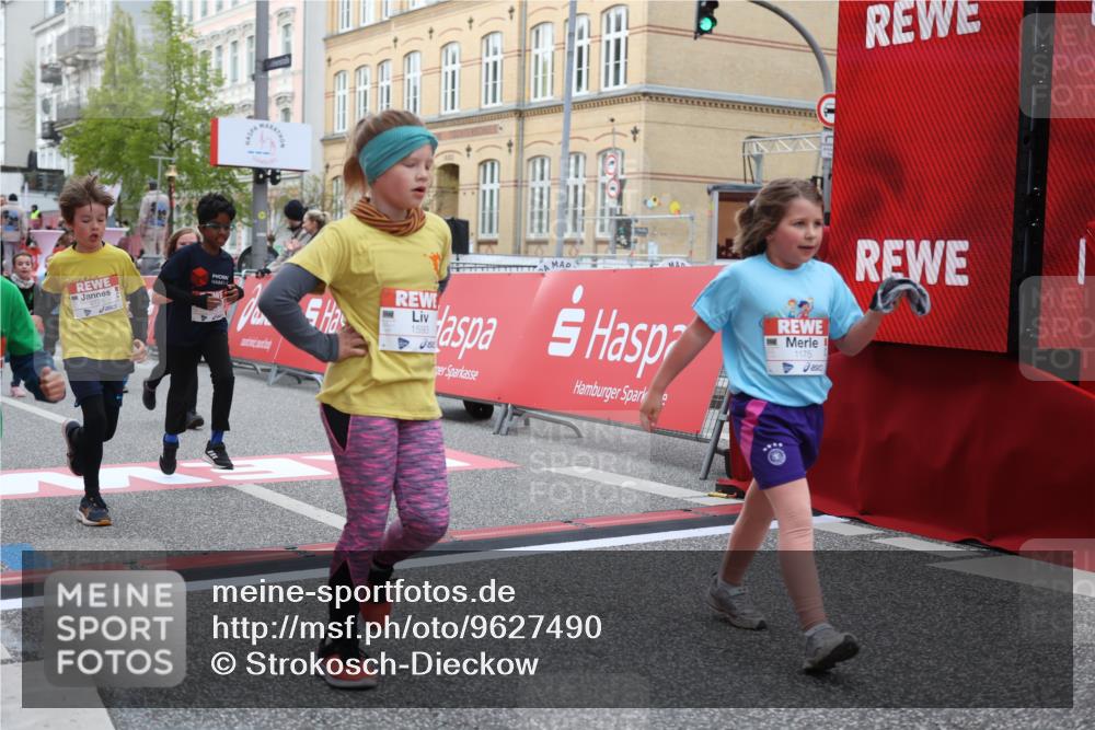 25.04.2026 - Das Zehntel Strokosch-Dieckow http://msf.ph/oto/9627490 25.04.2026 09:01:15 Ziel 1081, 1175, 1233, 1526, 1593, 1652, 1675, 1686, 1770, 1774, 1824, 1879, 1880, 1902, 2140, 2722, 2725, 3019, 3152, 3255, 3806, 3863 meine-sportfotos.de