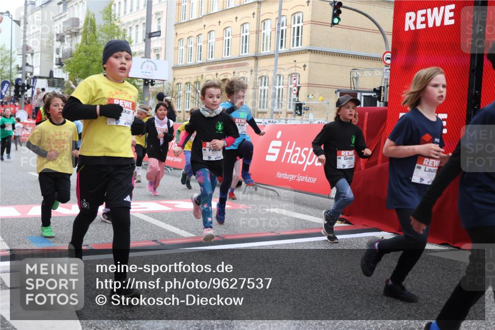 25.04.2026 - Das Zehntel Strokosch-Dieckow http://msf.ph/oto/9627537 25.04.2026 09:01:17 Ziel 1081, 1175, 1179, 1233, 1456, 1526, 1593, 1598, 1652, 1675, 1686, 1774, 1824, 1880, 2722, 2725, 2740, 2760, 3019, 3265, 3765, 3806 meine-sportfotos.de