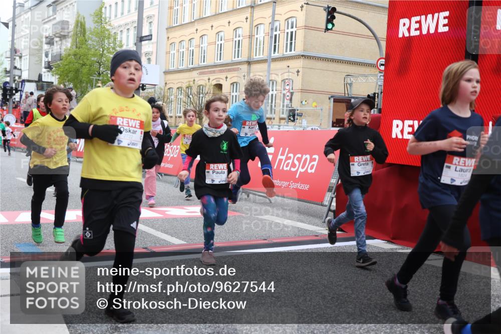 25.04.2026 - Das Zehntel Strokosch-Dieckow http://msf.ph/oto/9627544 25.04.2026 09:01:18 Ziel 1175, 1179, 1456, 1526, 1593, 1598, 1652, 1675, 1680, 1686, 1690, 1824, 1880, 2722, 2725, 2740, 2760, 3019, 3242, 3265, 3765, 3778, 3806 meine-sportfotos.de