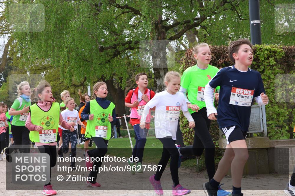 25.04.2026 - Das Zehntel Zöllner http://msf.ph/oto/9627567 25.04.2026 11:41:17 Laufen 1949, 11959, 11975, 11104, 11152 meine-sportfotos.de