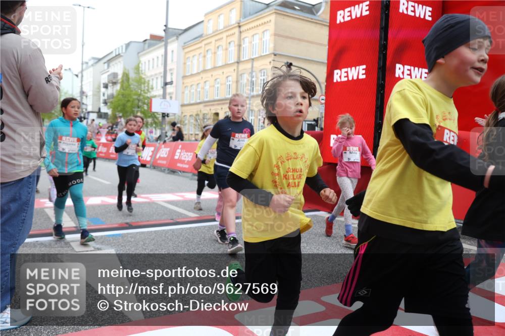 25.04.2026 - Das Zehntel Strokosch-Dieckow http://msf.ph/oto/9627569 25.04.2026 09:01:19 Ziel 1175, 1179, 1456, 1526, 1593, 1598, 1652, 1675, 1680, 1686, 1690, 1824, 1880, 2364, 2722, 2725, 2740, 2760, 3019, 3242, 3265, 3765, 3778, 3806 meine-sportfotos.de