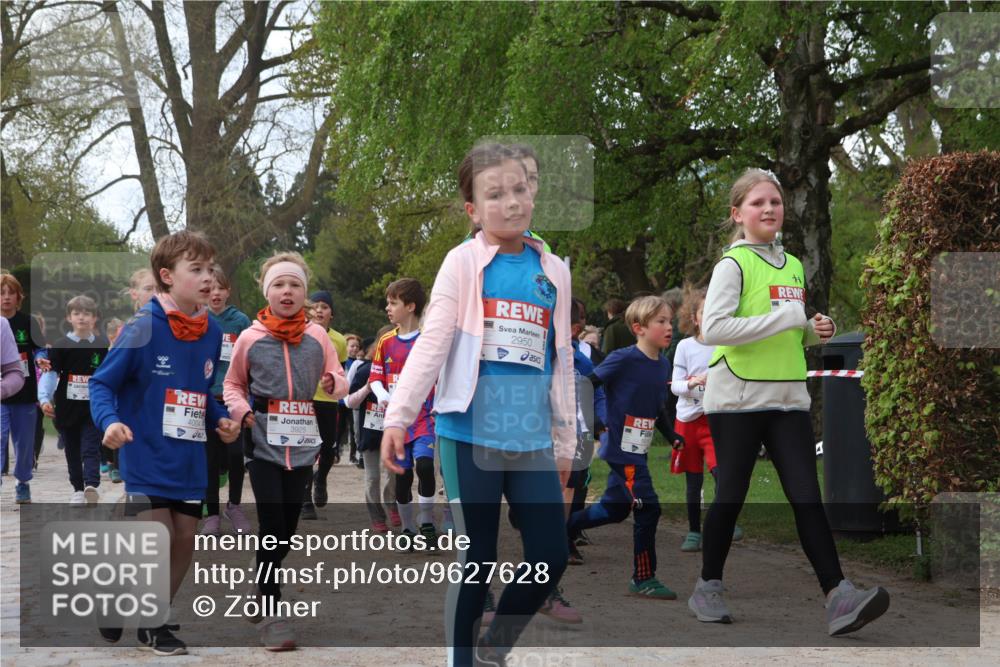 25.04.2026 - Das Zehntel Zöllner http://msf.ph/oto/9627628 25.04.2026 07:46:21 Laufen 4004, 3925, 2950 meine-sportfotos.de