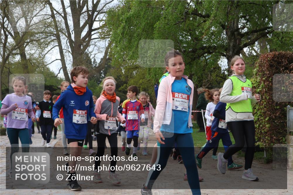 25.04.2026 - Das Zehntel Zöllner http://msf.ph/oto/9627643 25.04.2026 07:46:22 Laufen 4004, 3925, 2950 meine-sportfotos.de