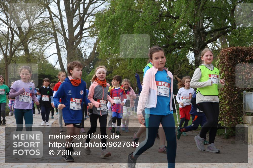25.04.2026 - Das Zehntel Zöllner http://msf.ph/oto/9627649 25.04.2026 07:46:22 Laufen 2919, 4004, 2950, 1 meine-sportfotos.de