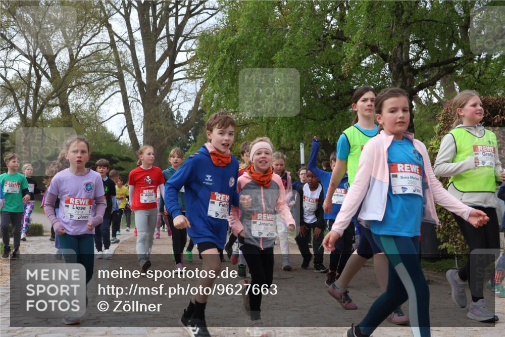 25.04.2026 - Das Zehntel Zöllner http://msf.ph/oto/9627663 25.04.2026 07:46:22 Laufen 2919, 4004, 3925, 2950 meine-sportfotos.de